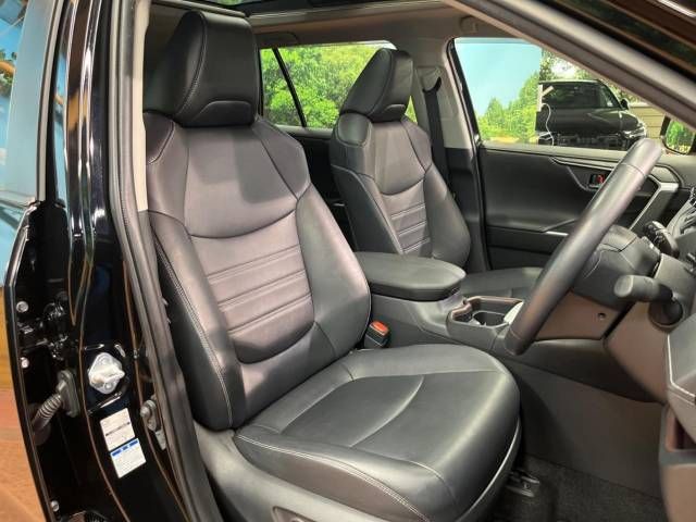 Toyota RAV4 2020-07 181753-11