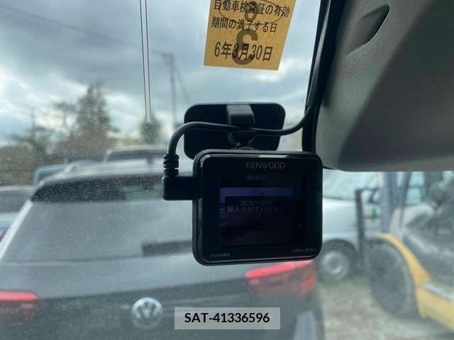 Suzuki EVERY WAGON 2017-03 297770-18