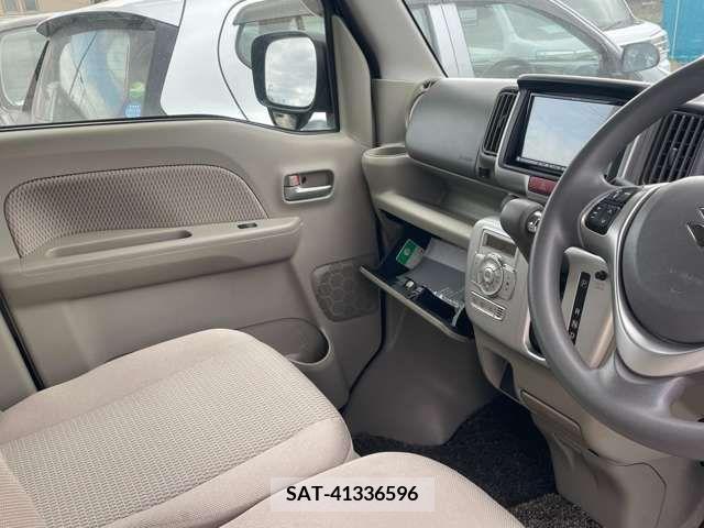 Suzuki EVERY WAGON 2017-03 297770-19