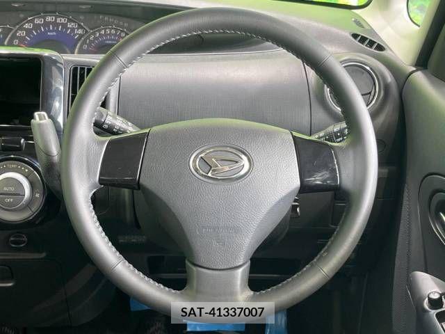 Daihatsu TANTO CUSTOM 2011-06 235683-8
