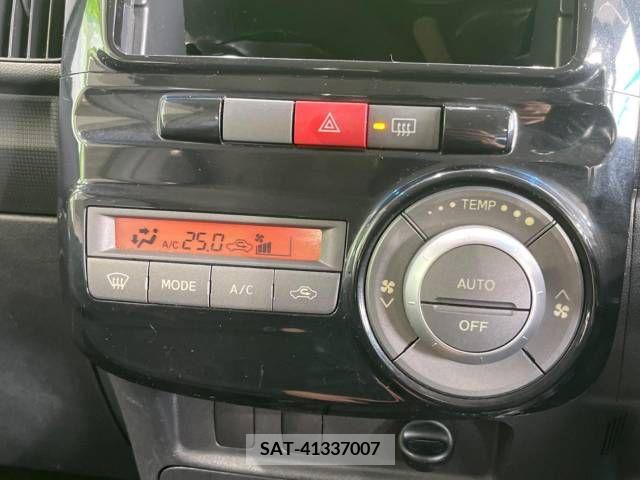 Daihatsu TANTO CUSTOM 2011-06 235683-4