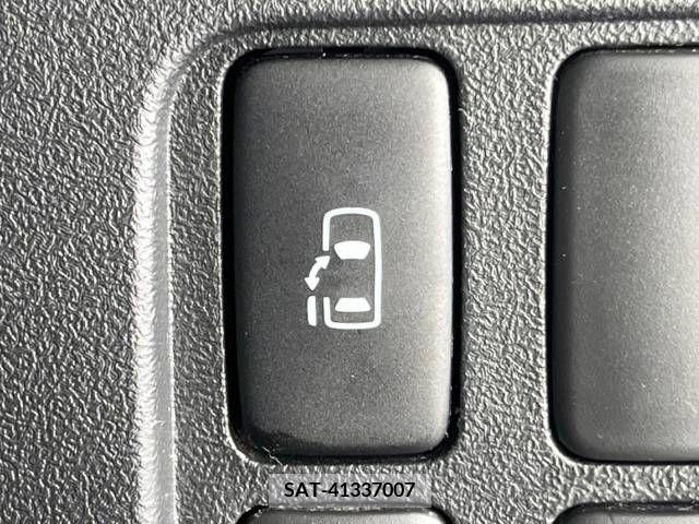 Daihatsu TANTO CUSTOM 2011-06 235683-2