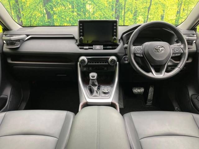 Toyota RAV4 2021-11 194618-1