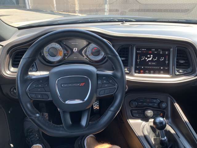 Dodge CHALLENGER 2020-03 3910-1