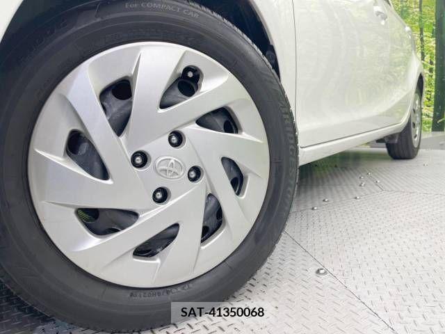 Toyota AQUA 2016-11 260315-14