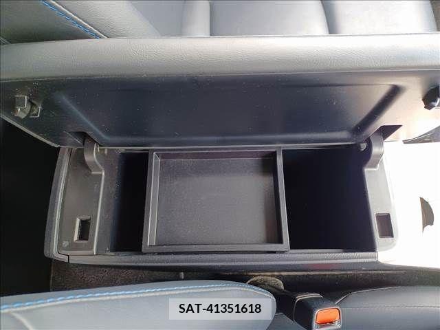 Toyota PRIUS 2016-08 281750-13