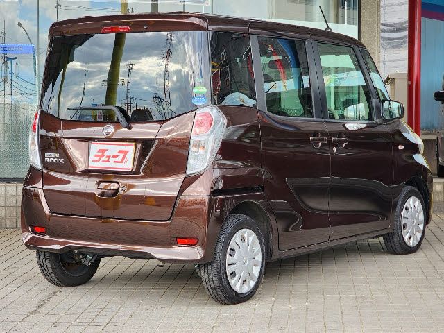 Nissan DAYZ ROOX 2017-01 27608-2