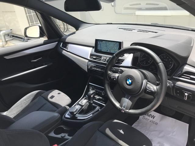Bmw 2 SERIES 2017-02 5861-1