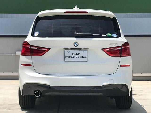 Bmw 2 SERIES 2017-02 5861-6