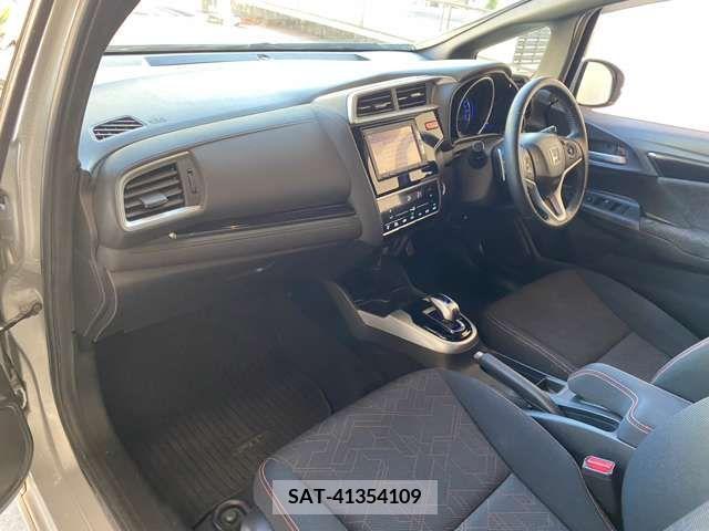 Honda FIT 2013-12 376377-4