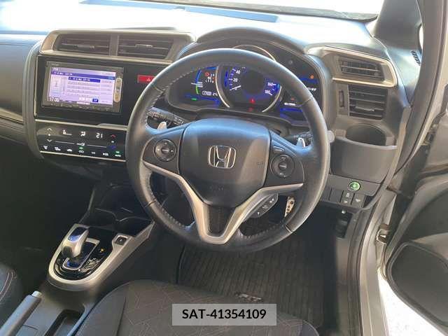 Honda FIT 2013-12 376377-8