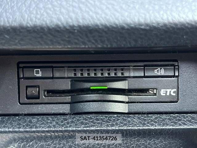 Toyota VOXY 2014-09 395005-5