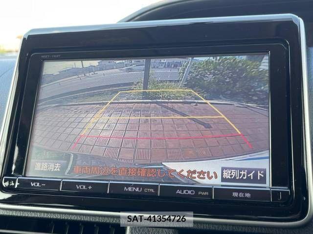Toyota VOXY 2014-09 395005-3