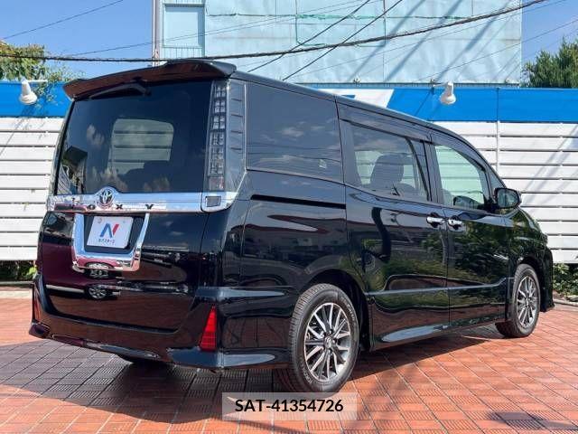 Toyota VOXY 2014-09 395005-17
