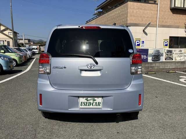 Toyota SPADE 2014-02 1818-9