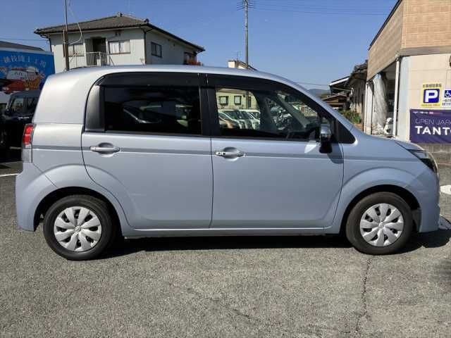 Toyota SPADE 2014-02 1818-11