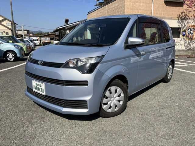Toyota SPADE 2014-02 1818-4