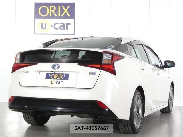 Toyota PRIUS 2019-04 383487-2