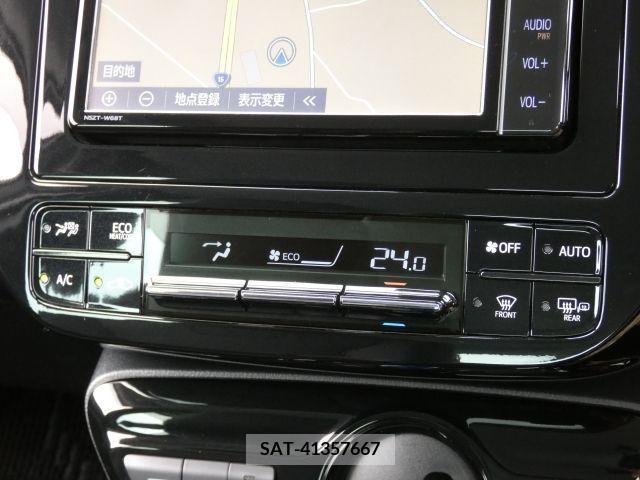 Toyota PRIUS 2019-04 383487-14