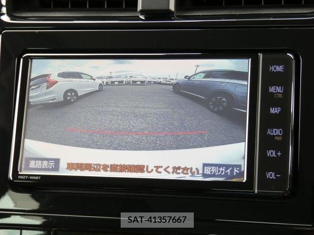 Toyota PRIUS 2019-04 383487-12