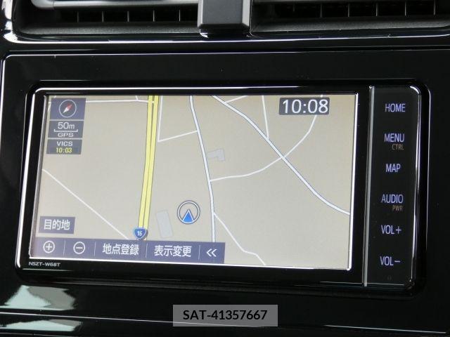 Toyota PRIUS 2019-04 383487-9