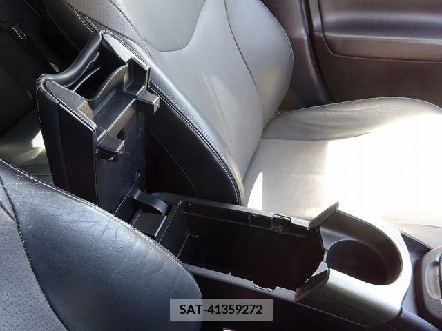 Toyota PRIUS 2013-01 372893-24