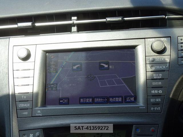 Toyota PRIUS 2013-01 372893-20