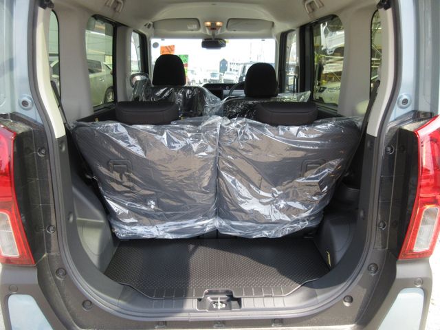 Daihatsu TANTO 2022-10 18571-8