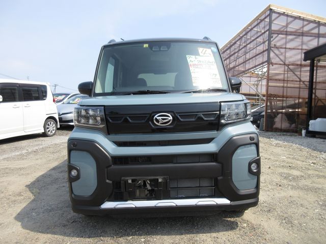 Daihatsu TANTO 2022-10 18571-1