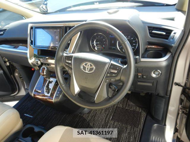 Toyota ALPHARD 2018-12 283455-6