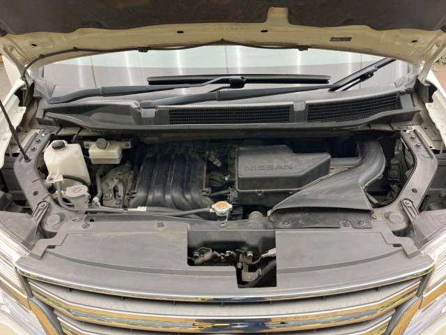 Nissan SERENA 2015-09 11274-19