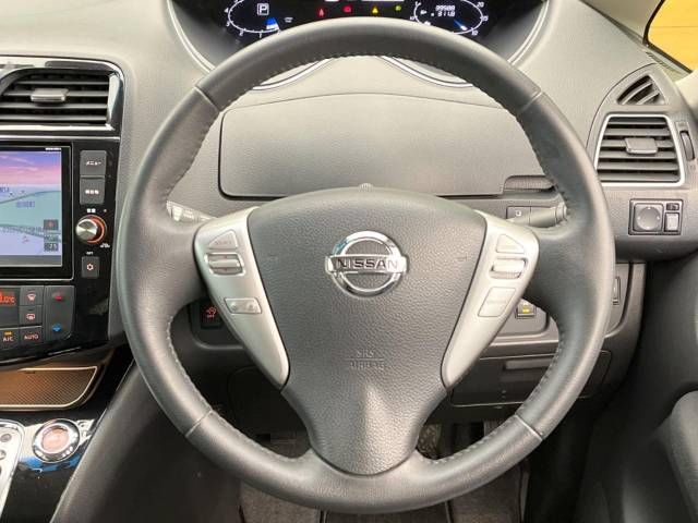 Nissan SERENA 2015-09 11274-15