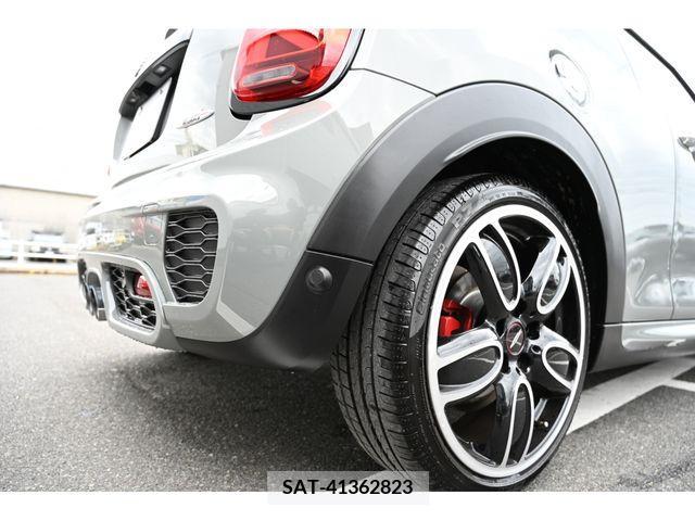 Bmw MINI 2020-12 332813-10
