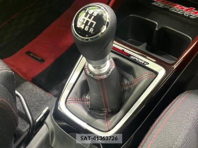Suzuki SWIFT 2020-03 320827-2