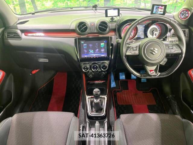 Suzuki SWIFT 2020-03 320827-1