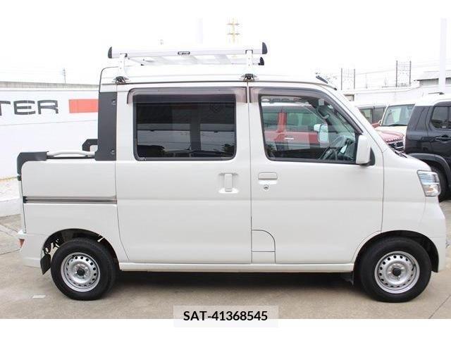 Daihatsu HIJET CARGO 2018-04 232037-9