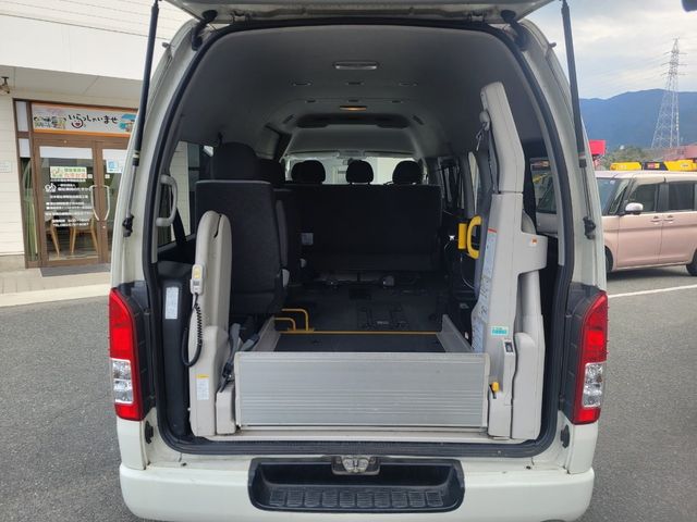 Toyota HIACE COMMUTER 2014-11 193758-7