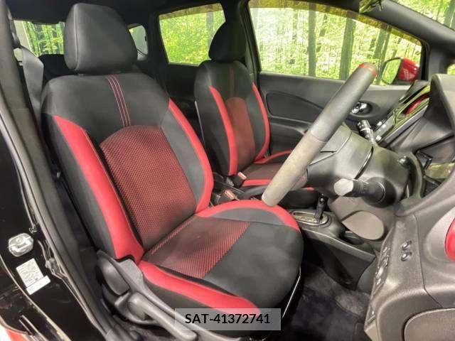 Nissan NOTE 2019-10 302451-8