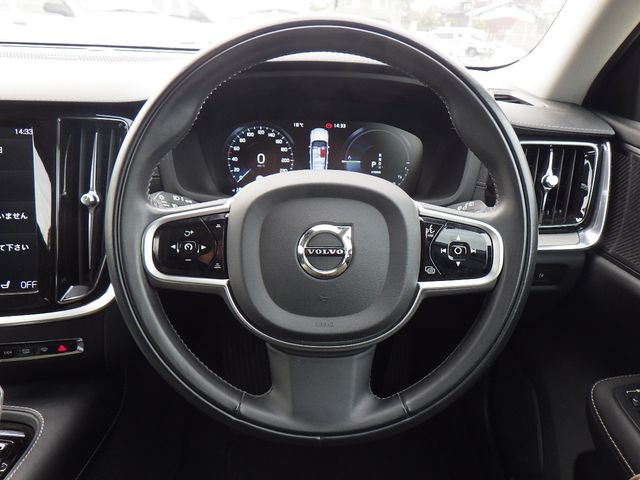 Volvo V60 2019-12 28170-12