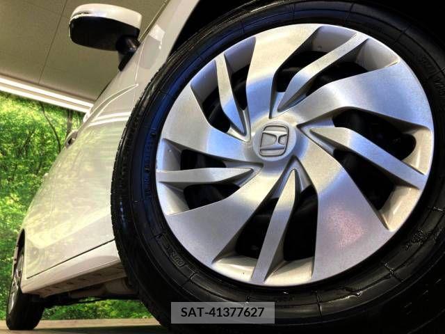 Honda FIT 2017-07 255445-12