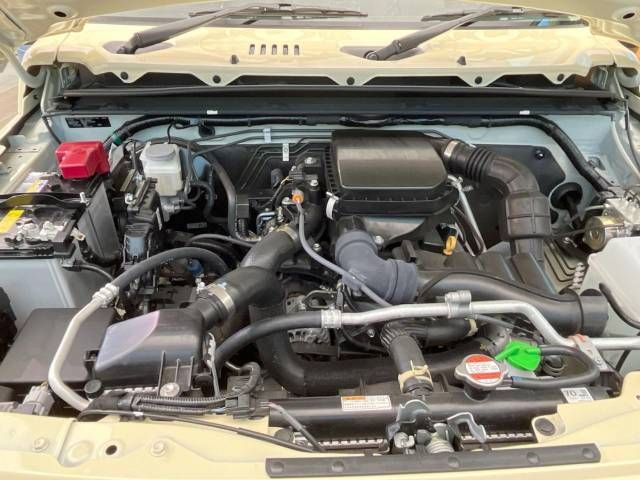 Suzuki JIMNY 2022-10 12388-18