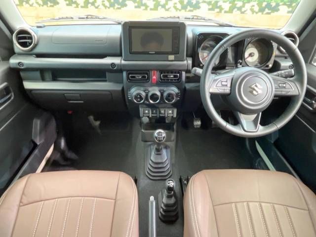 Suzuki JIMNY 2022-10 12388-1