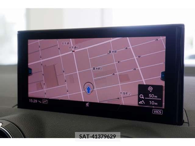 Audi Q2 2018-03 343275-15