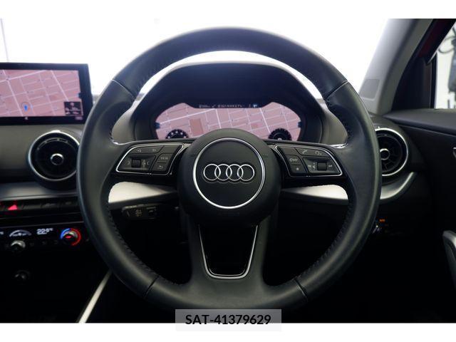 Audi Q2 2018-03 343275-12