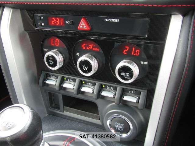 Subaru BRZ 2017-02 383037-12