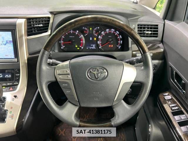Toyota ALPHARD 2013-07 377882-12