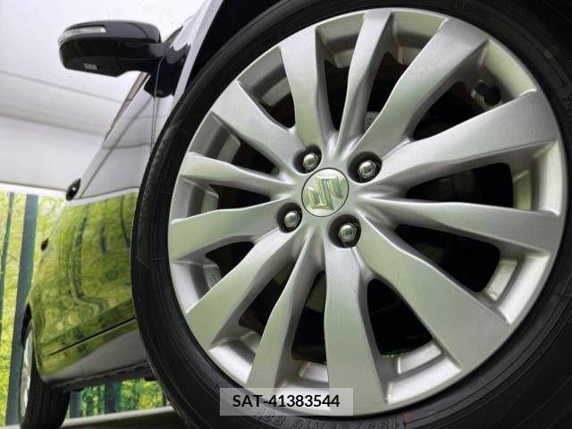 Suzuki SWIFT 2012-08 249939-13
