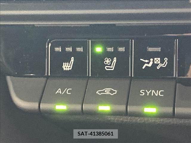 Toyota CROWN 2022-10 375541-7