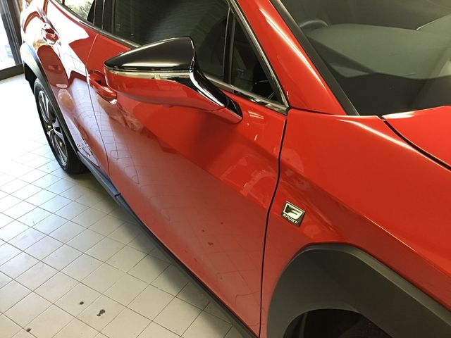 Lexus UX 2019-04 801-21
