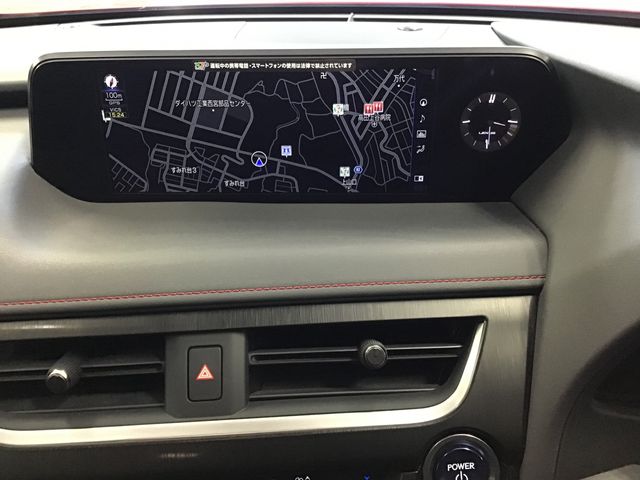 Lexus UX 2019-04 801-4